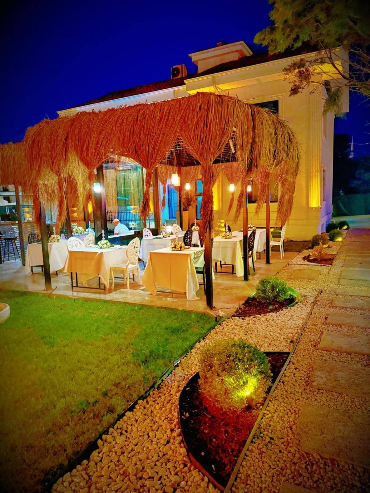 Arnavutkoy The Queen Airport Hotel-Round Trip Airport Service מראה חיצוני תמונה
